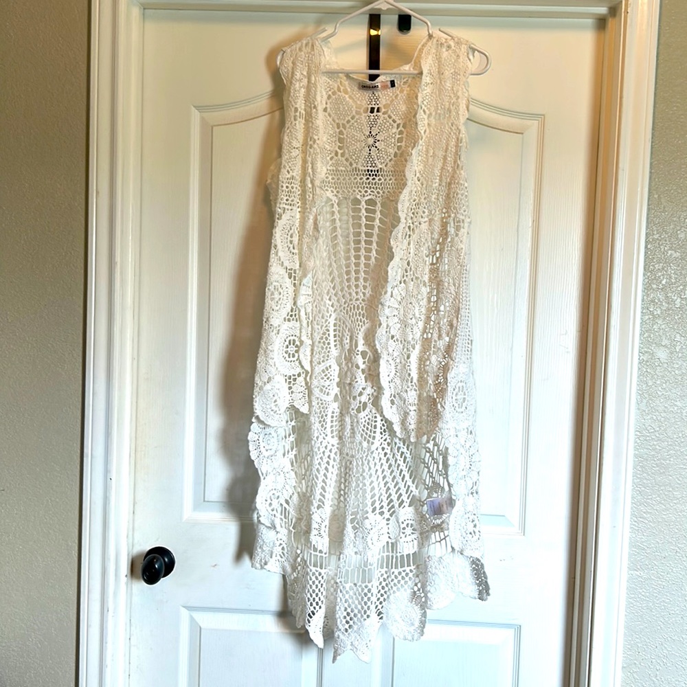 Lace open front vest